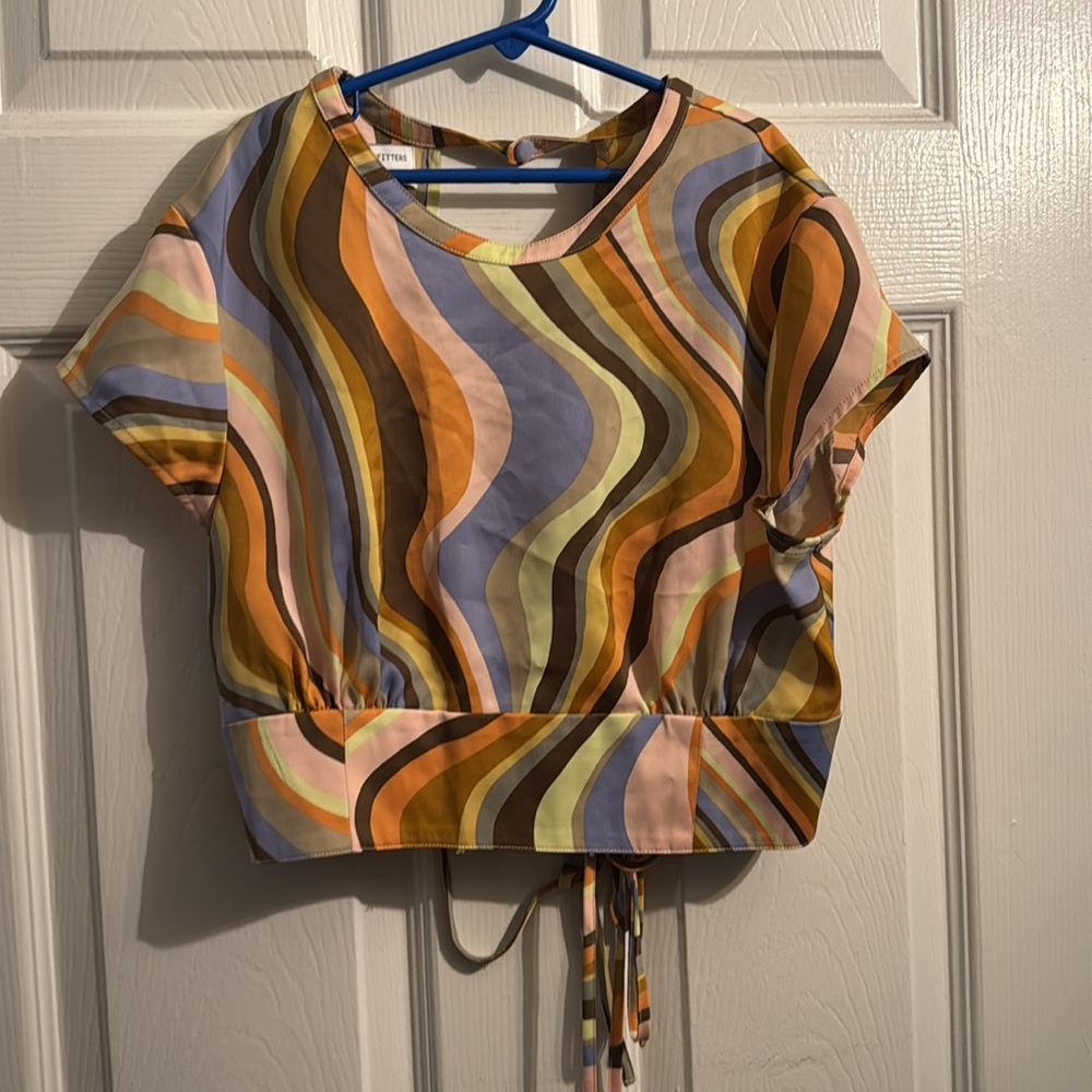 URBAN OUTFITTERS•TIE BACK CROP